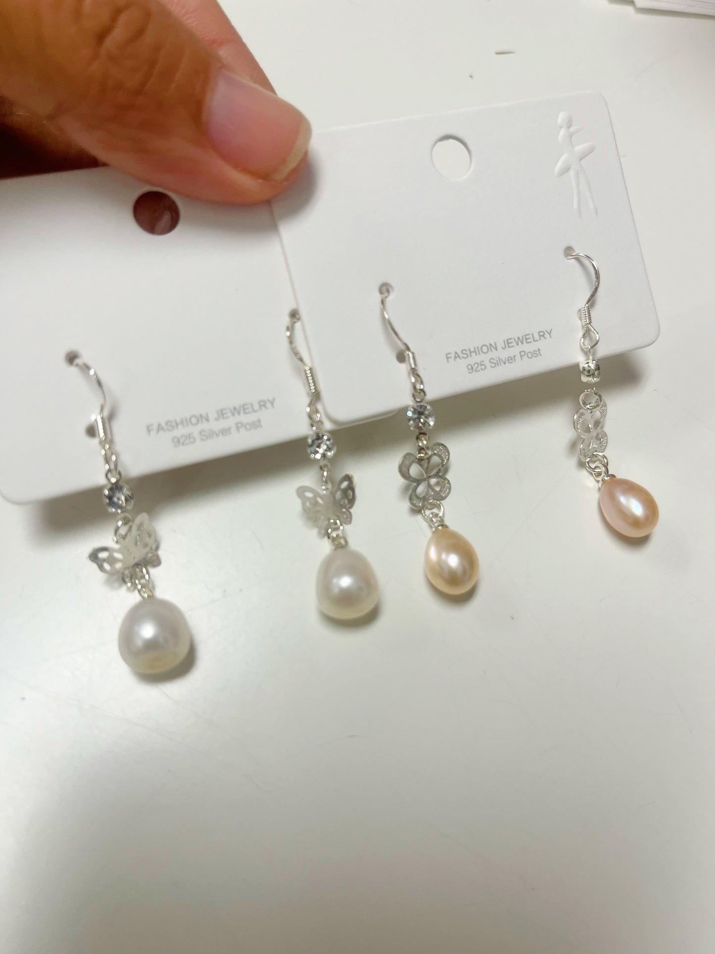 Pearl Earring