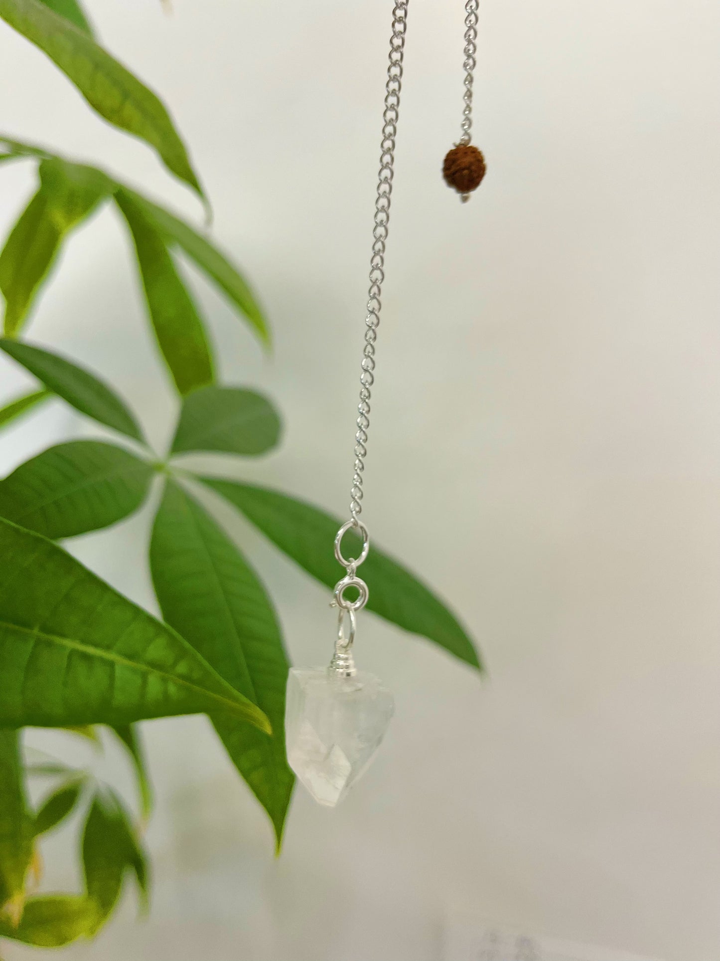 Pendulum Crystal