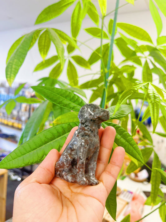 Yooperlite Dog Carvings