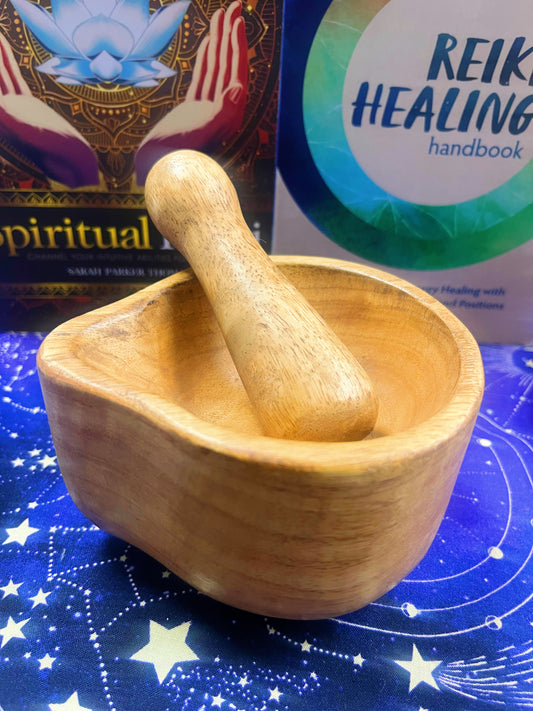Wooden Mortar and Pestel 3H 4D