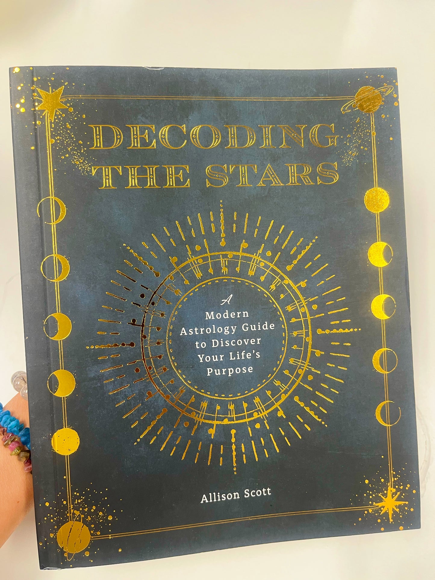 Evolution of Goddess: A Modern Girl's Guide to Activating Your Feminine Superpowers