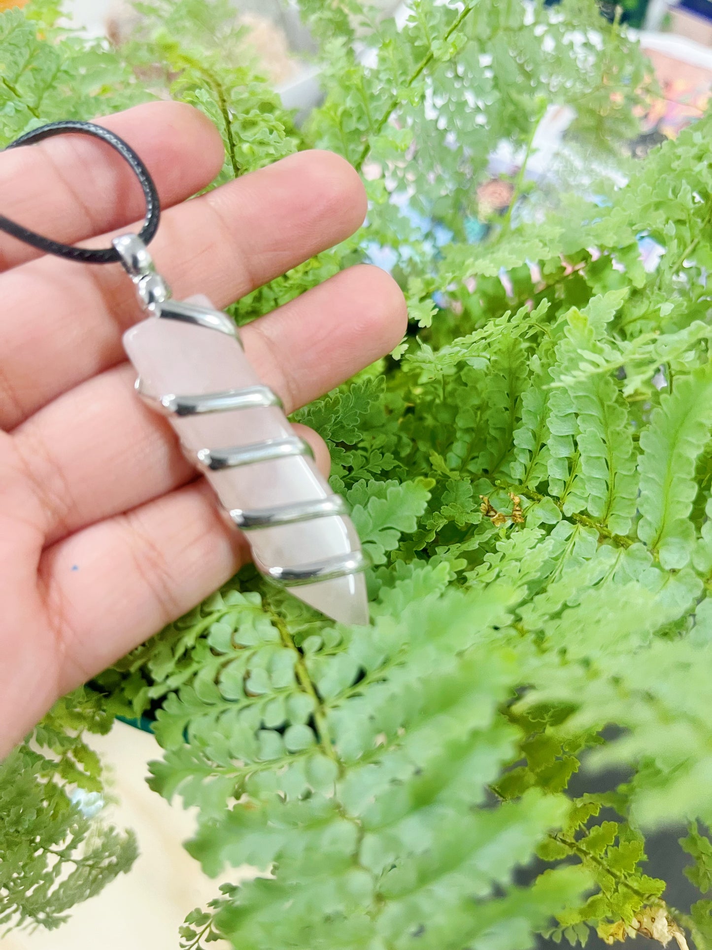 Flat Point Wrapping Necklace
