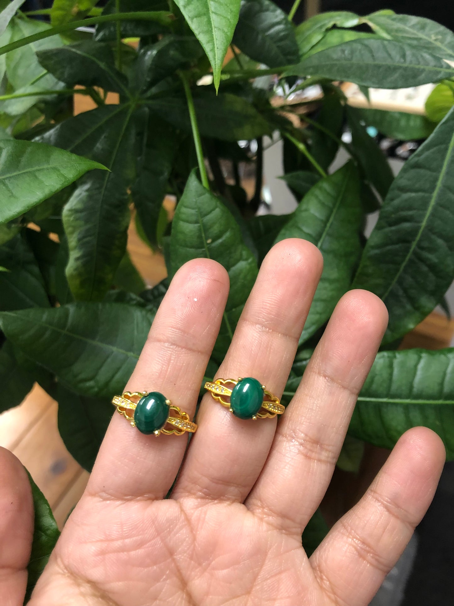 Adjustable Gemstone Ring