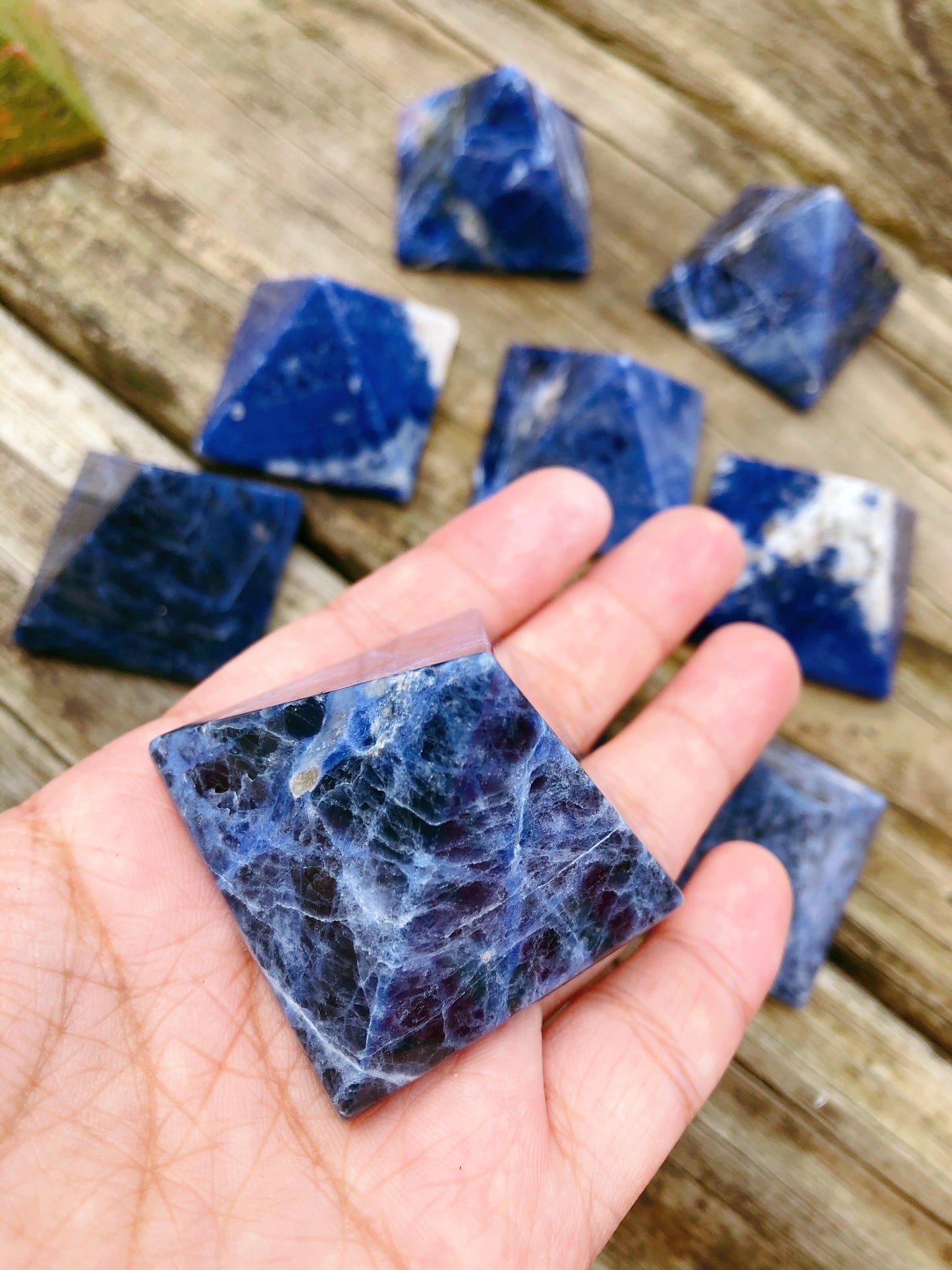 Sodalite Pyramid