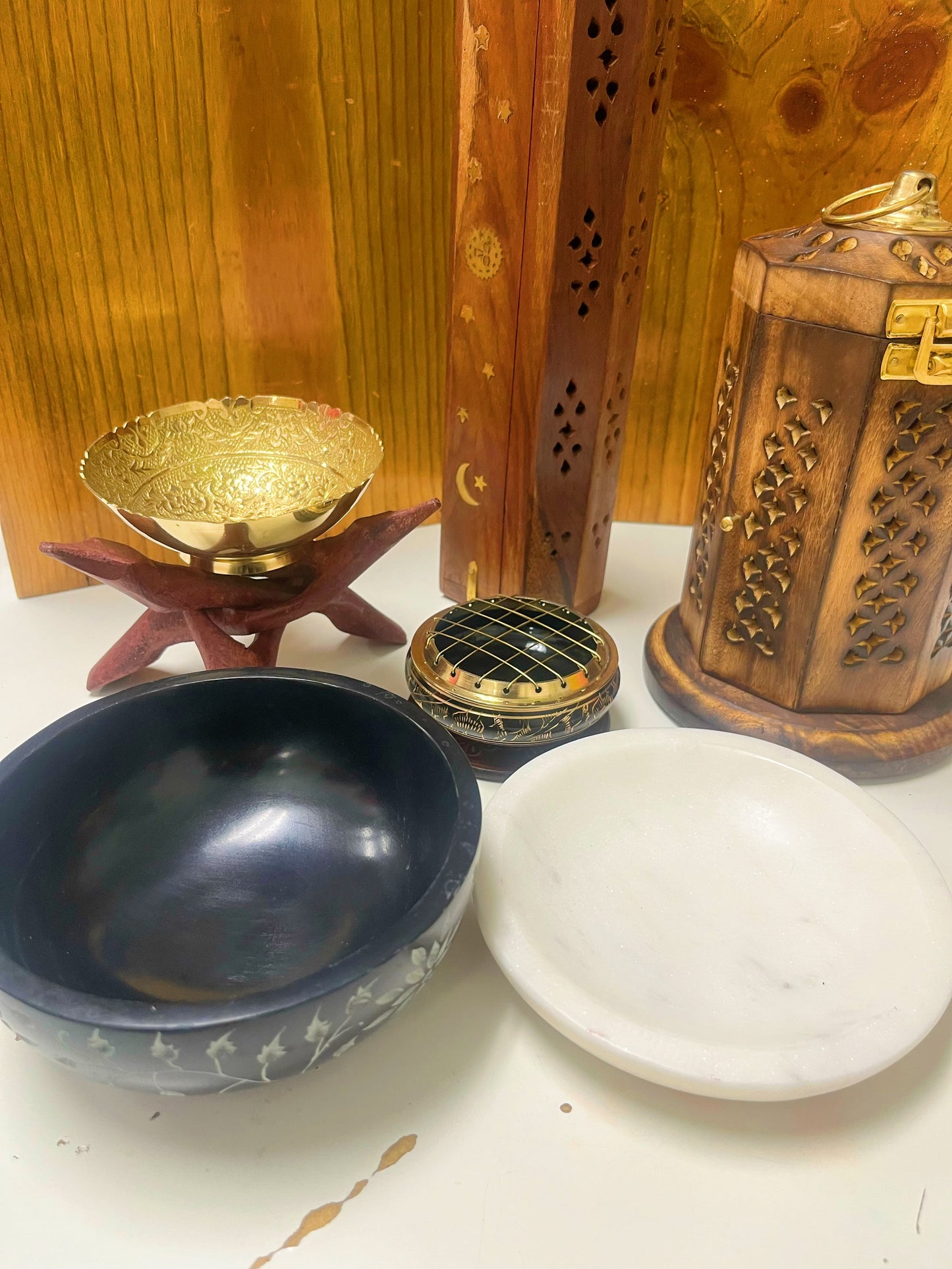 Brass Bowl with Cobra tripod stand Burner