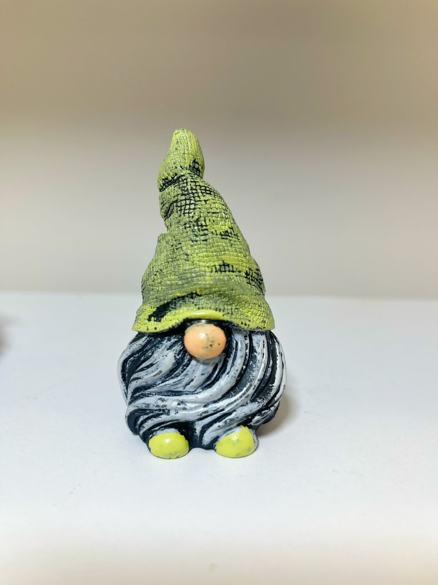 Gnome Resin House Decoration