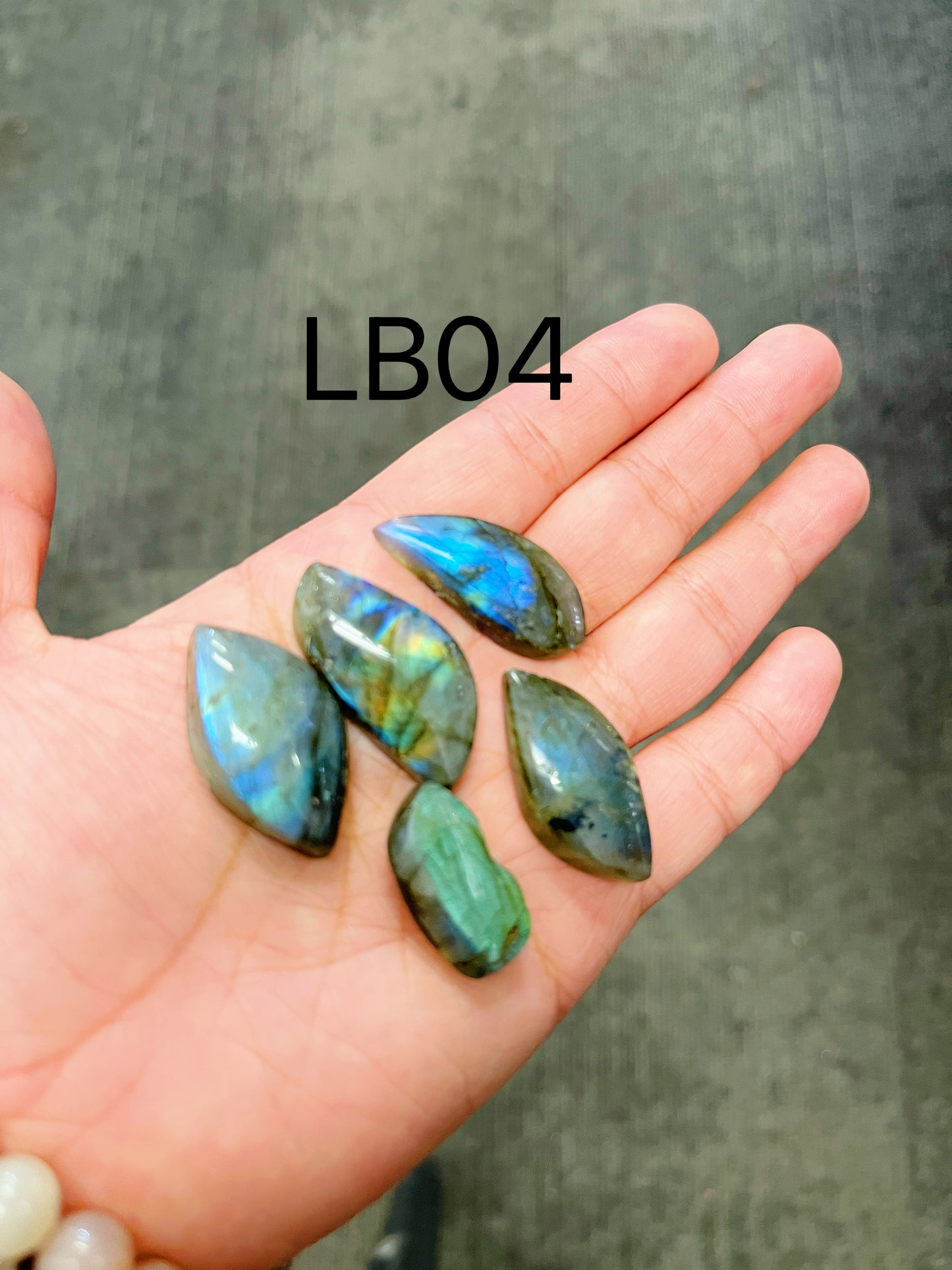 Labradorite Cabachon