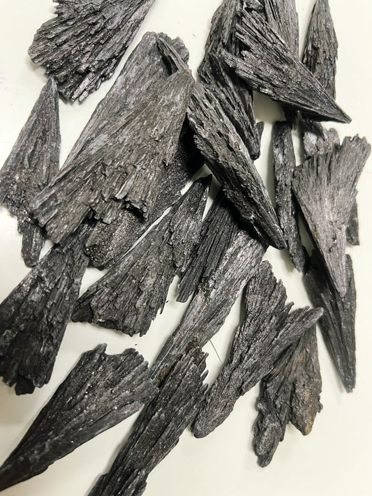 Black Kyanite Tumbled