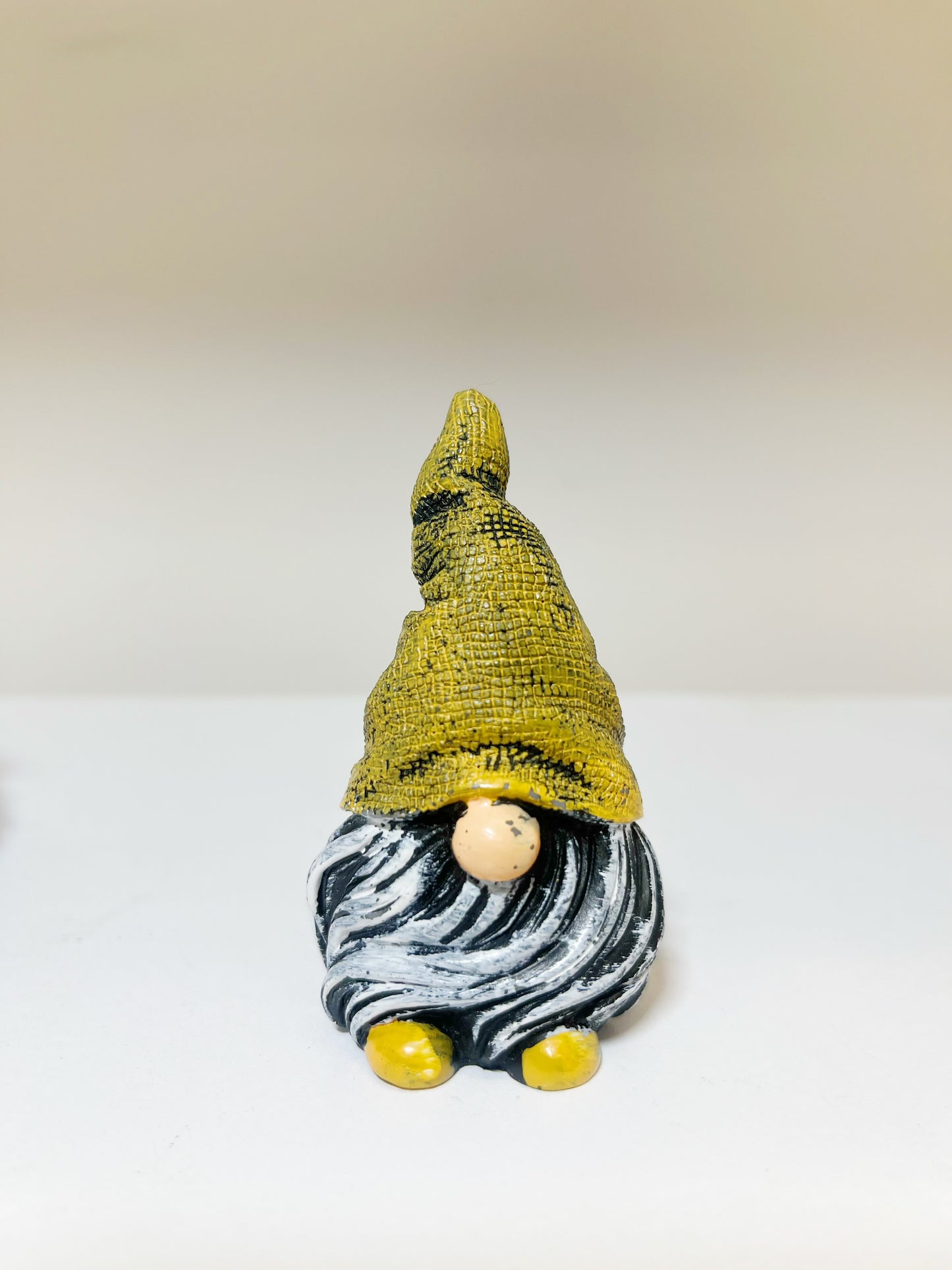 Gnome Resin House Decoration