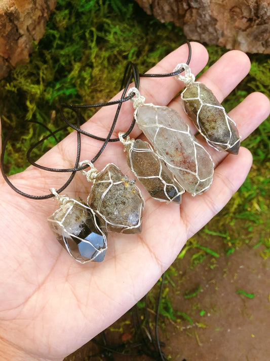 Garden Quartz Point Necklace