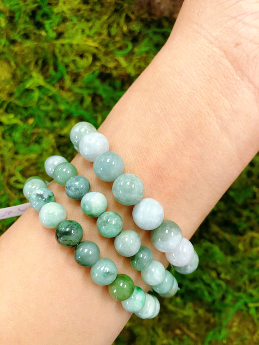 Light Jade 9.5mm Bracelet