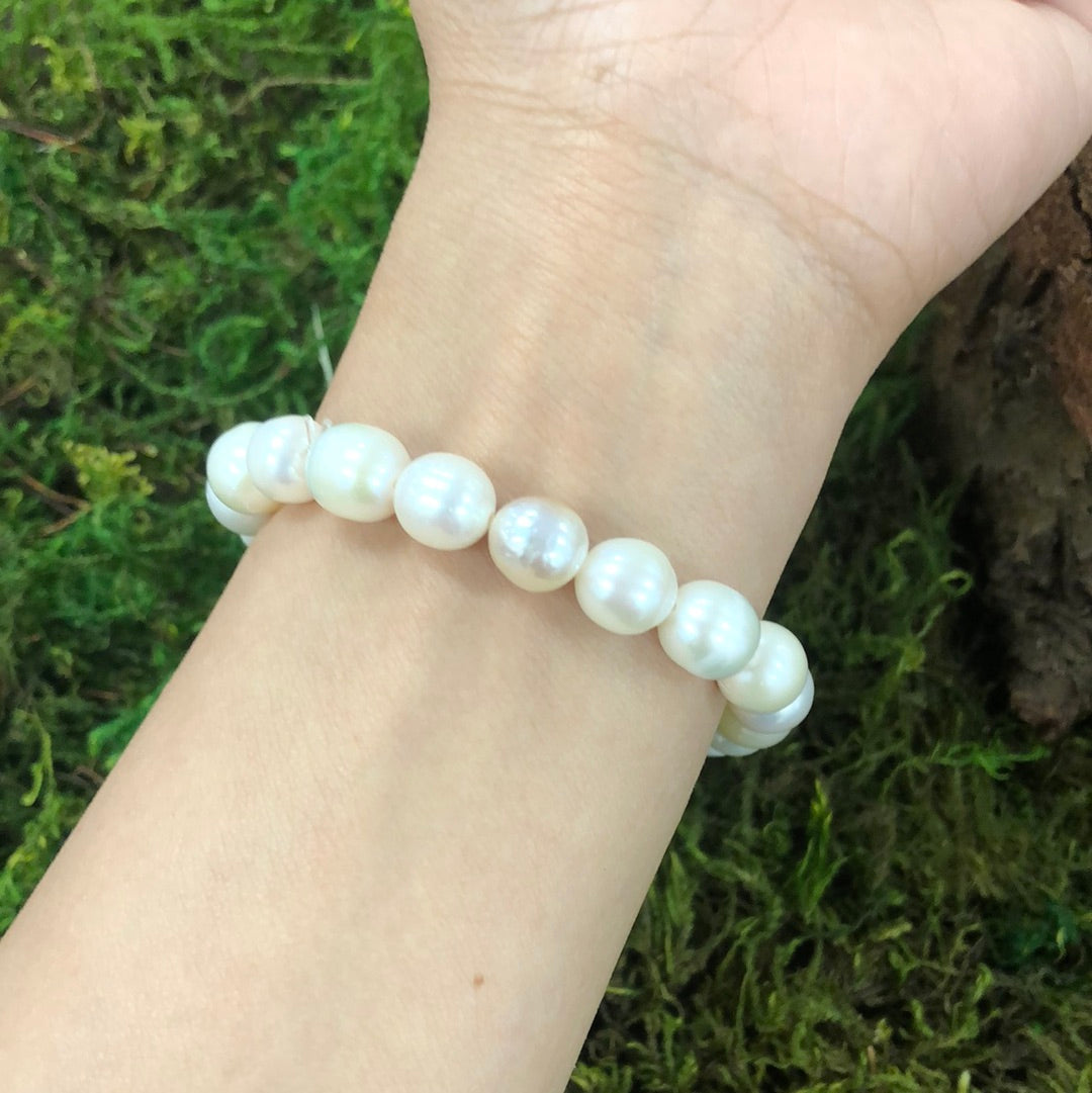 Pearl bracelet handmade