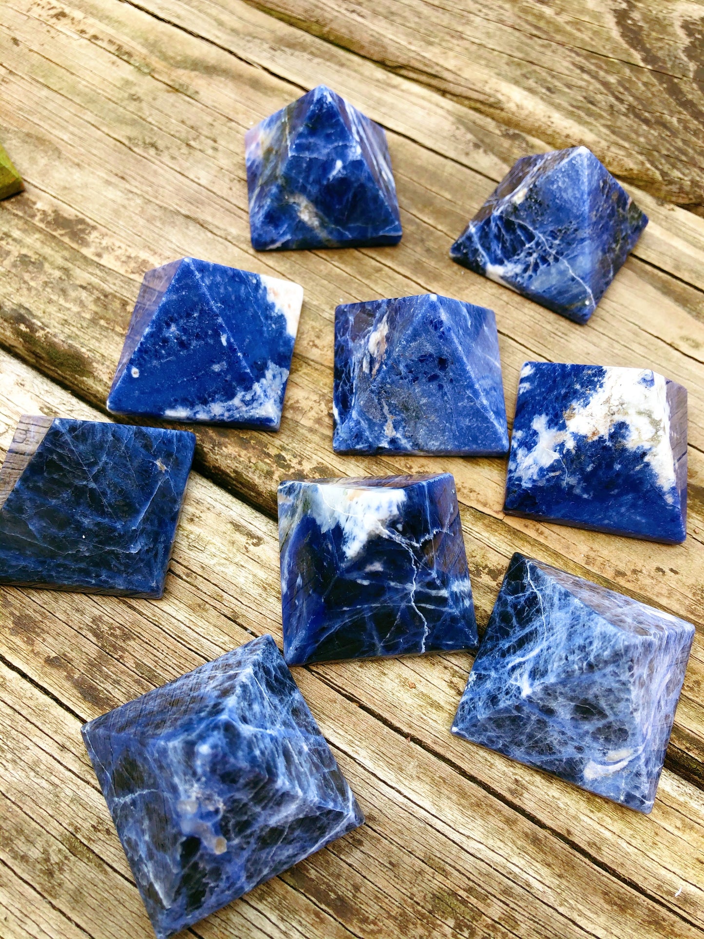 Sodalite Pyramid